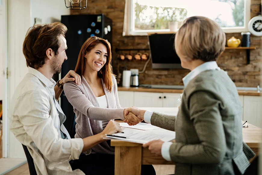 The Benefits of Working with Local Estate Agents in Croydon 