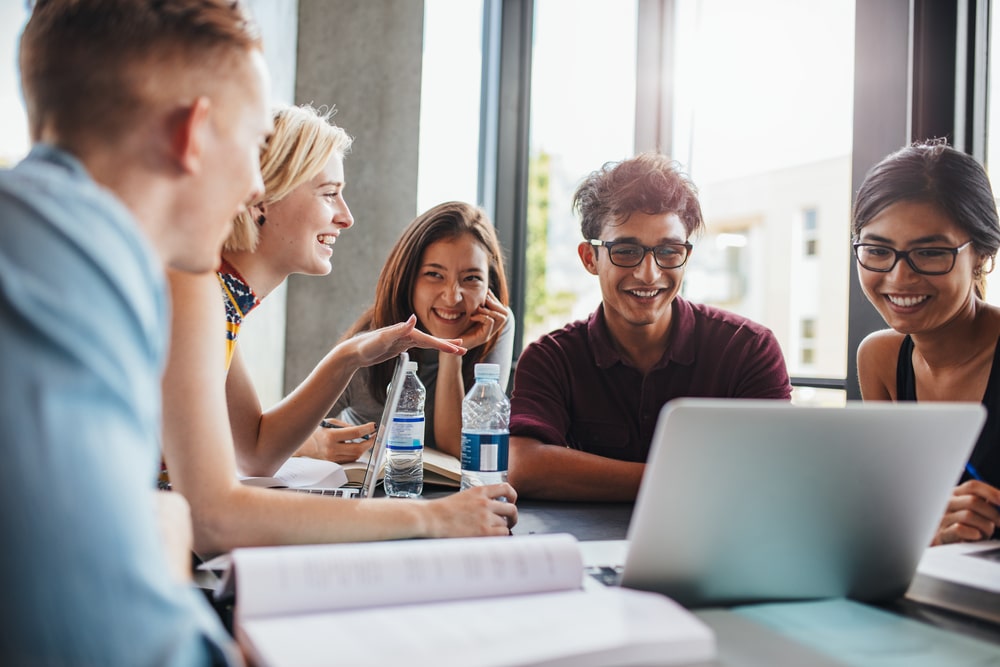 Best Student Discounts Offered by Major Internet Providers