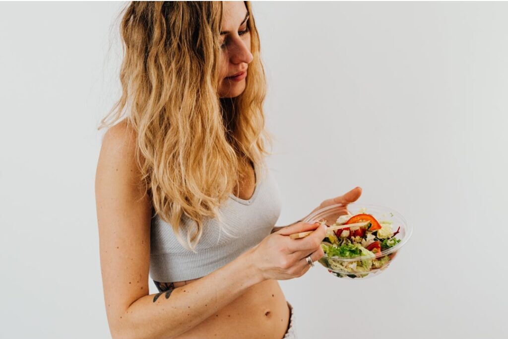 Which Works Better for Weight Loss: Healthy Eating or Regular Exercise?