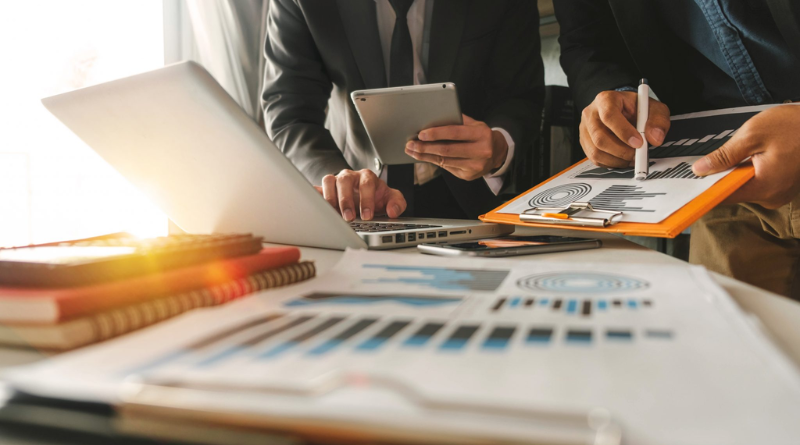 How to Transition Your Side Hustle Into a Legitimate Business Entity
